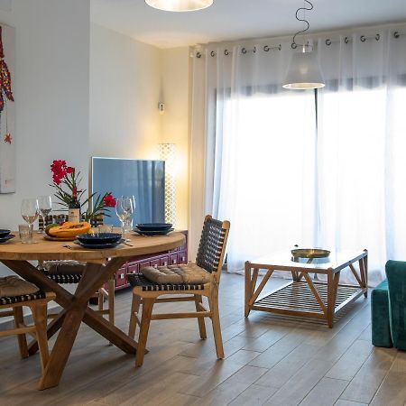 Green View Luxury Appartment In New Complex Pueblo Majorero Next To Golf Course 5 Min Walk From The Beach And Atlantico Shopping Centre In Caleta De Fuste Next To Cassino And Elba Sara Hotel 2 Bedrooms 2 Bathrooms Huge Terace! 外观 照片