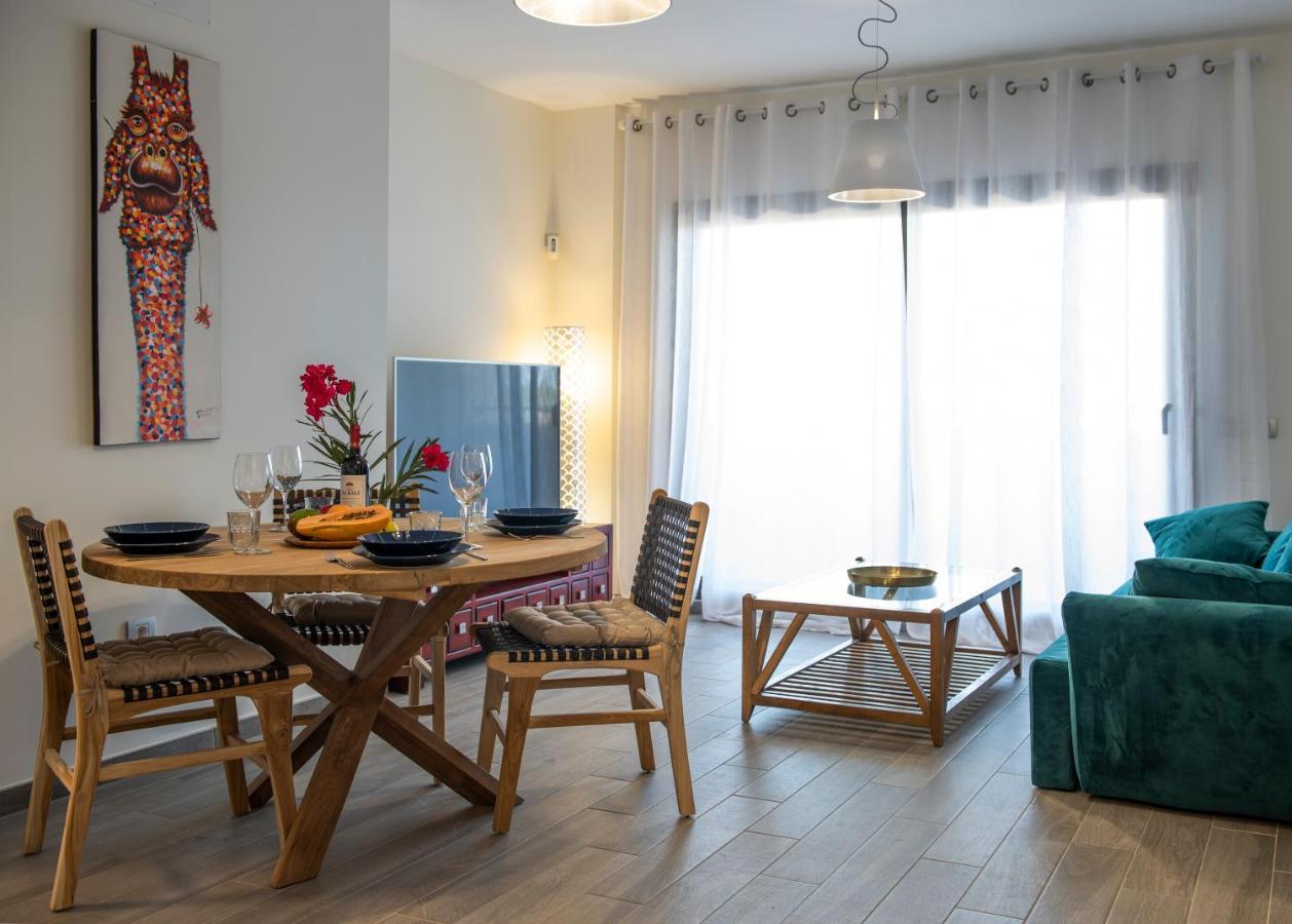 Green View Luxury Appartment In New Complex Pueblo Majorero Next To Golf Course 5 Min Walk From The Beach And Atlantico Shopping Centre In Caleta De Fuste Next To Cassino And Elba Sara Hotel 2 Bedrooms 2 Bathrooms Huge Terace! 外观 照片