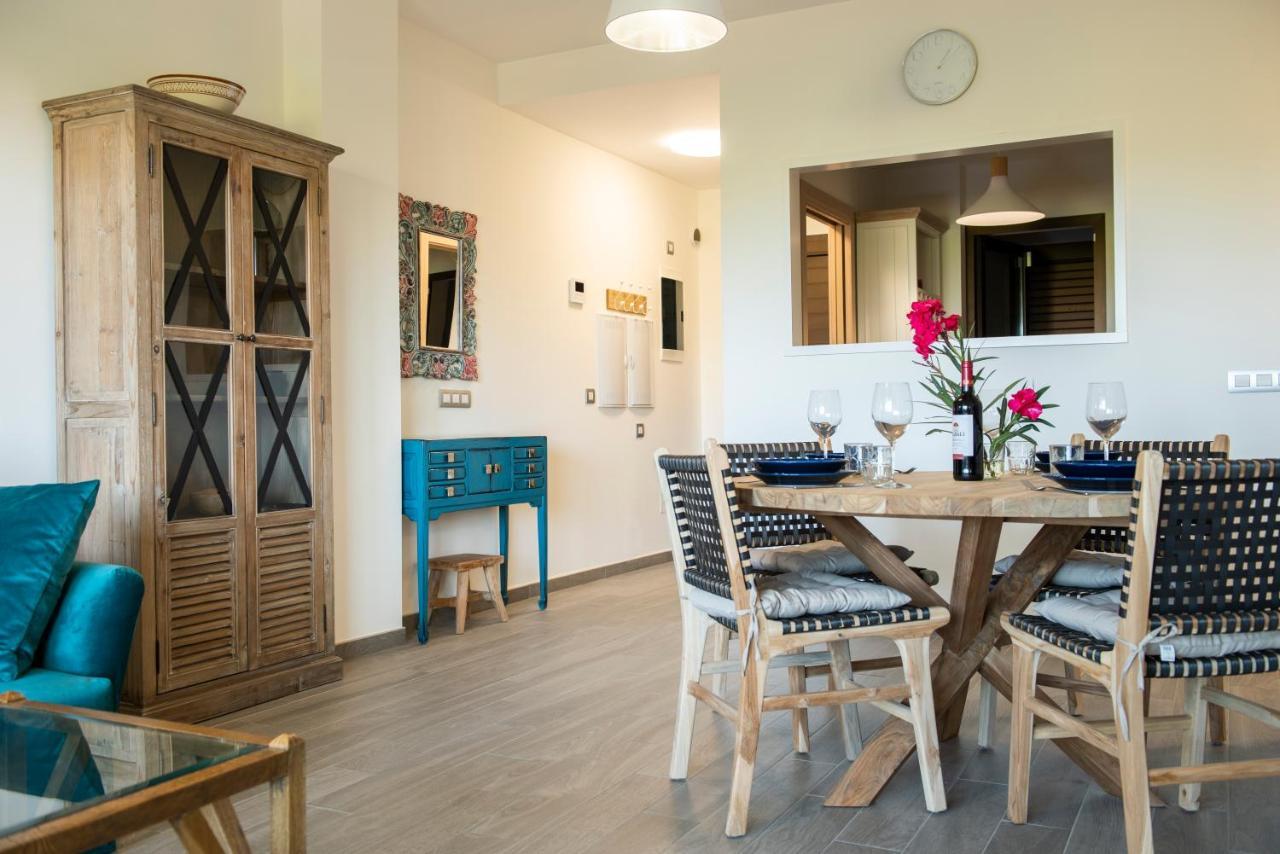 Green View Luxury Appartment In New Complex Pueblo Majorero Next To Golf Course 5 Min Walk From The Beach And Atlantico Shopping Centre In Caleta De Fuste Next To Cassino And Elba Sara Hotel 2 Bedrooms 2 Bathrooms Huge Terace! 外观 照片
