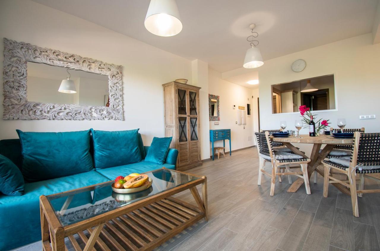 Green View Luxury Appartment In New Complex Pueblo Majorero Next To Golf Course 5 Min Walk From The Beach And Atlantico Shopping Centre In Caleta De Fuste Next To Cassino And Elba Sara Hotel 2 Bedrooms 2 Bathrooms Huge Terace! 外观 照片